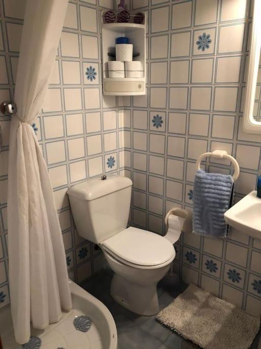 Apartamento En Florazar 2, 쿠엘라 외부 사진